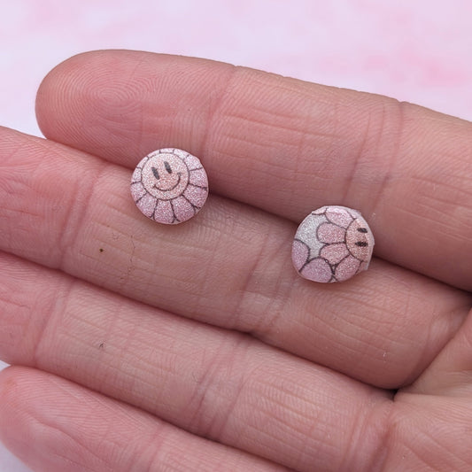 Small Circle Smiling Flowers Stud Earrings