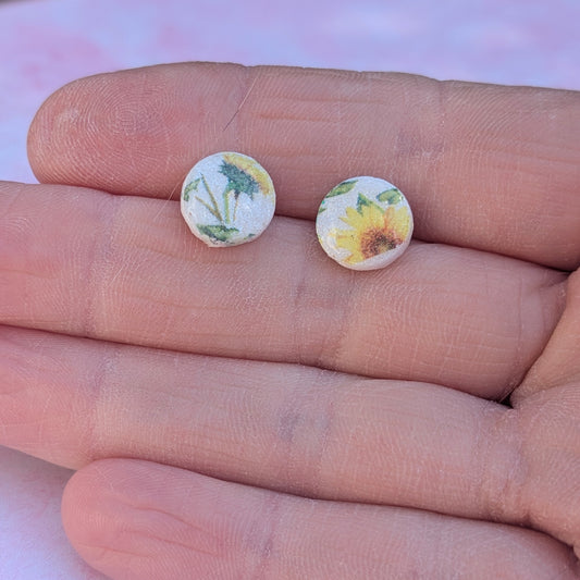 Sunflower Print Small Cricle Studs