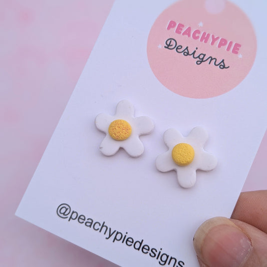 Daisy Studs